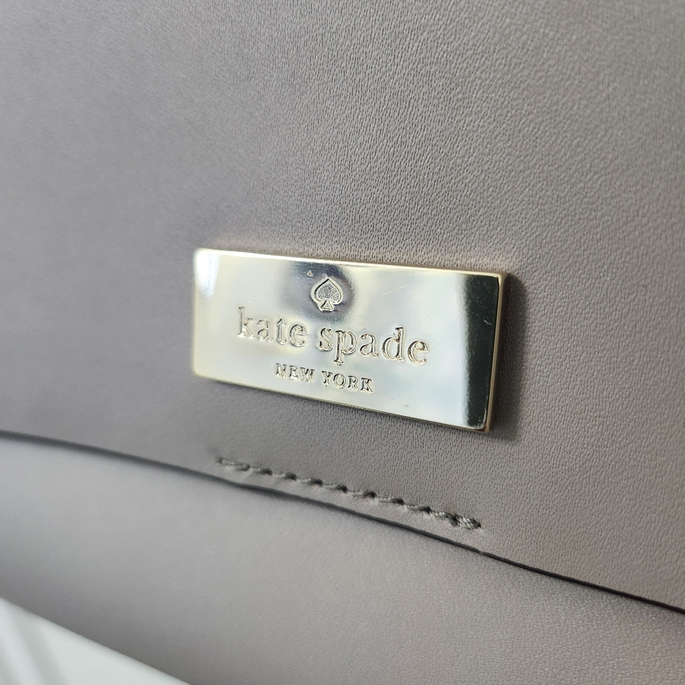 NWOT Kate Spade Putnam Drive Madie Smooth Grey Lavender Leather Crossbody Bag - Picture 7 of 16
